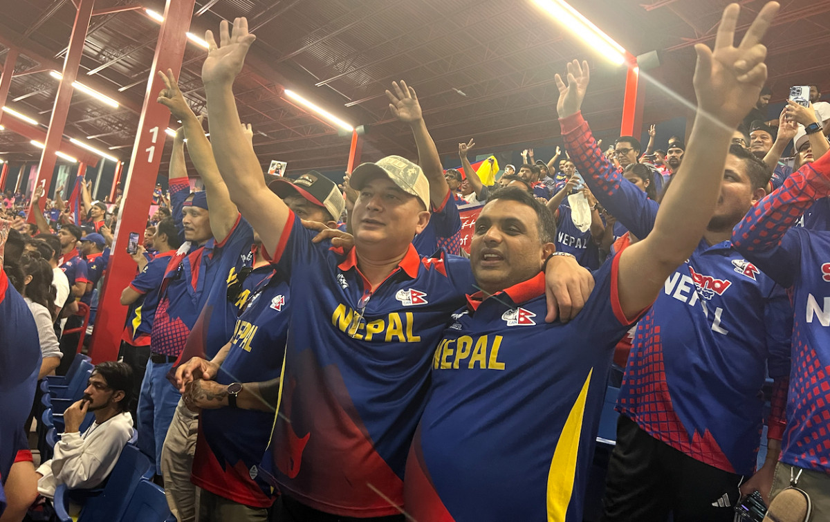 फ्लोरिडाको मौषम बिग्रेपछि क्रिकेट खेल हेर्न गएका हजारौं नेपाली दर्शकको यात्रा प्रभावित
